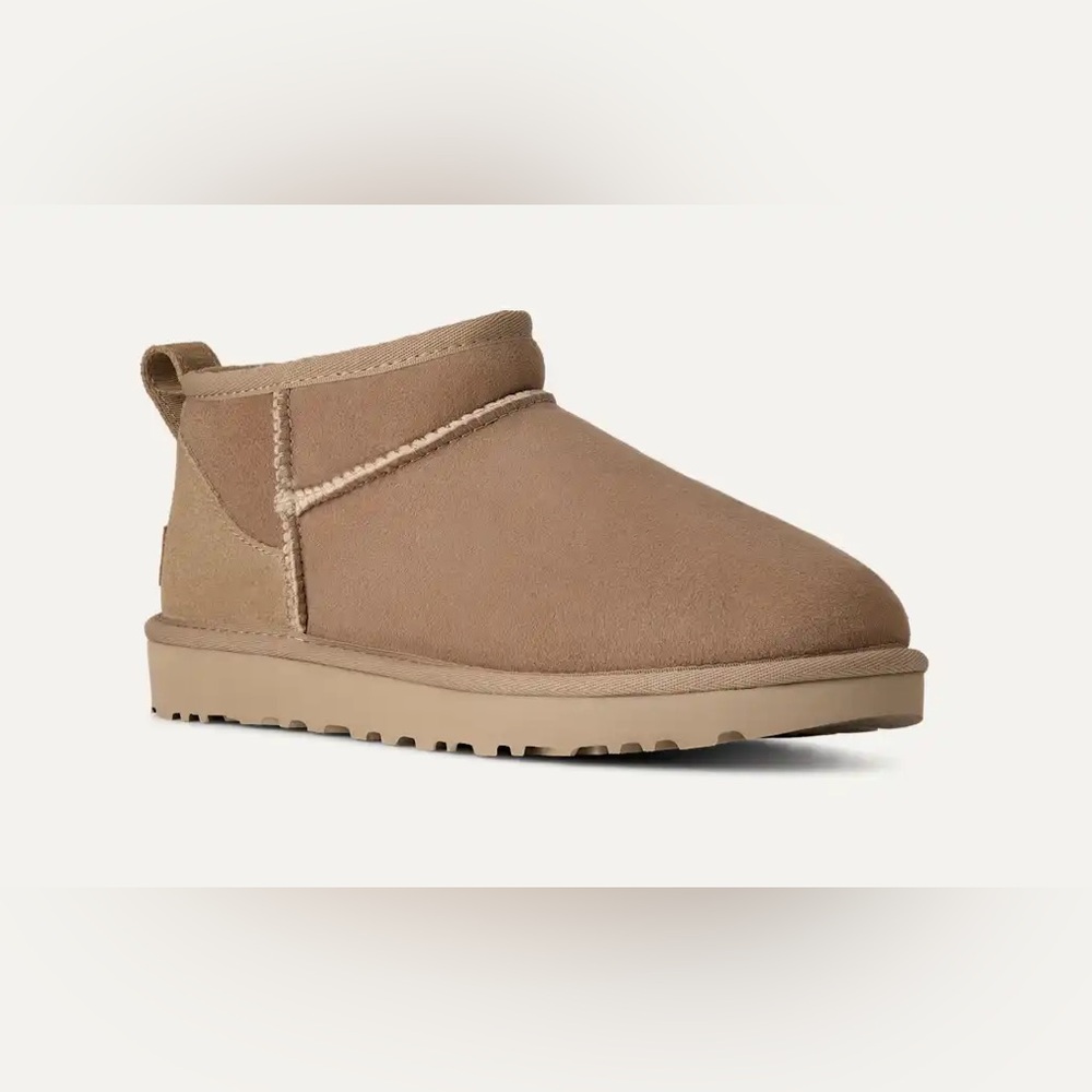 UGG Classic Ultra Mini